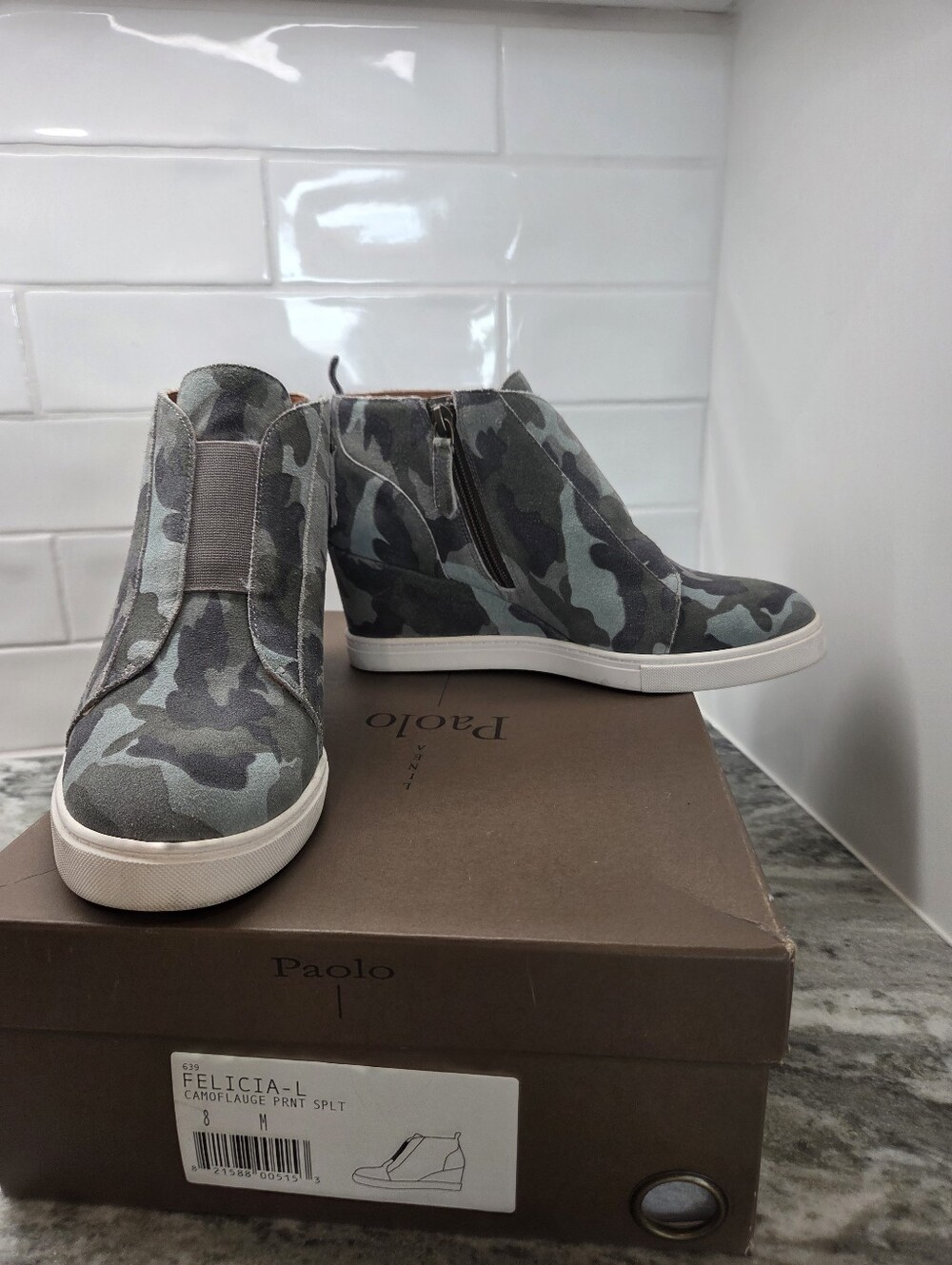 Linea Paolo Felicia Wedge Sneaker Camouflage Suede Sz 8 - Picture 4 of 6